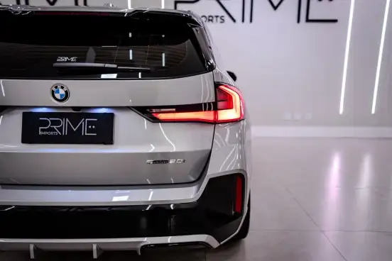 BMW-X1-2024
