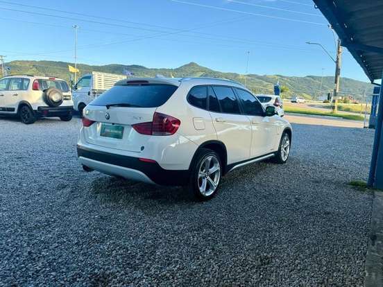 BMW-X1-2.0 16V GASOLINA SDRIVE18I 4P AUTOMÁTICO BMW-X1-2012