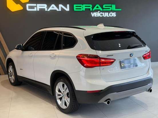 BMW-X1-2.0 16V TURBO ACTIVEFLEX SDRIVE20I 4P AUTOMÁTICO BMW-X1-2016
