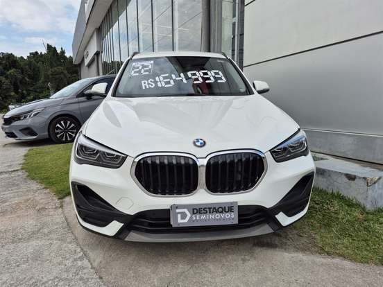 BMW-X1-2021