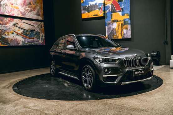 BMW-X1-2.0 16V TURBO ACTIVEFLEX SDRIVE20I X-LINE 4P AUTOMÁTICO BMW-X1-2019