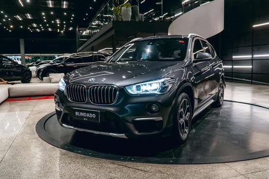 BMW-X1-2.0 16V TURBO ACTIVEFLEX SDRIVE20I X-LINE 4P AUTOMÁTICO BMW-X1-2019