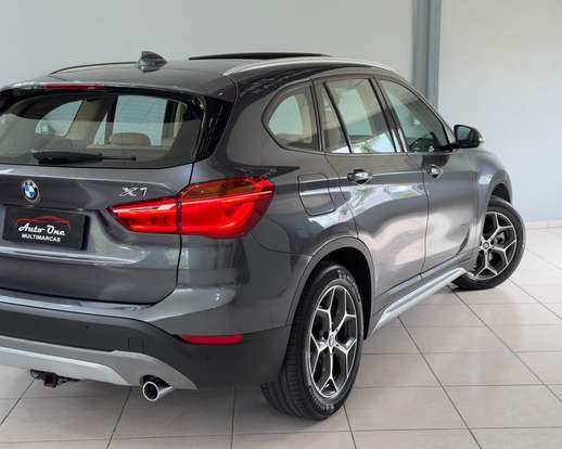 BMW-X1-2.0 16V TURBO ACTIVEFLEX SDRIVE20I X-LINE 4P AUTOMÁTICO BMW-X1-2016
