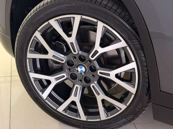 BMW-X1-2.0 16V TURBO ACTIVEFLEX XDRIVE25I SPORT 4P AUTOMÁTICO BMW-X1-2019