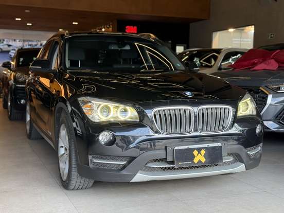 BMW-X1-2.0 16V TURBO GASOLINA SDRIVE20I 4P AUTOMÁTICO BMW-X1-2013
