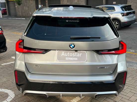 BMW-X1-2025