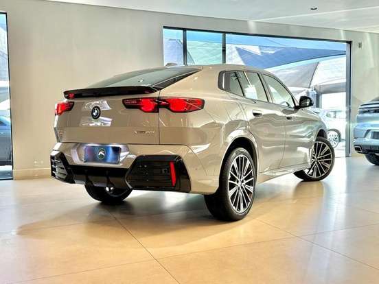 BMW-X2-2.0 TURBO GASOLINA XDRIVE20I M SPORT STEPTRONIC BMW-X2-2025
