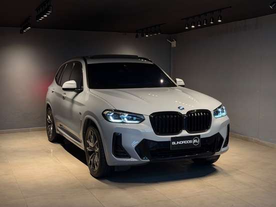 BMW-X3-2021
