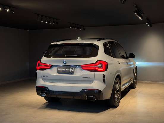 BMW-X3-2021