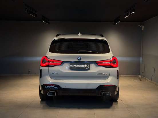 BMW-X3-2021