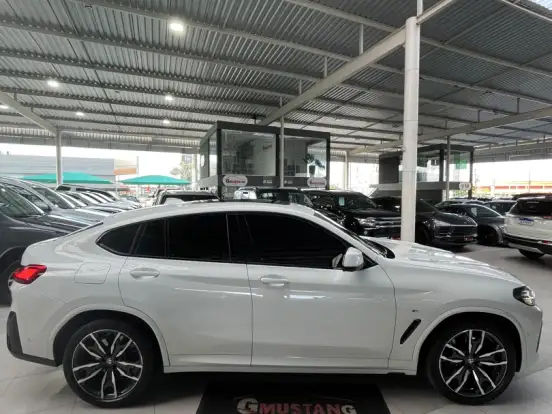 BMW-X4-2.0 16V GASOLINA XDRIVE30I M SPORT STEPTRONIC BMW-X4-2023