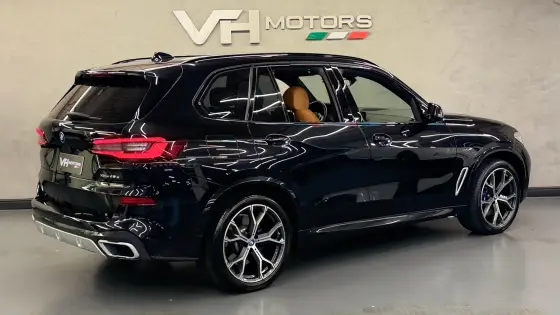 BMW X5 3.0 I6 TURBO HÍBRIDO XDRIVE45E M SPORT AUTOMÁTICO