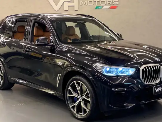 BMW-X5-3.0 I6 TURBO HÍBRIDO XDRIVE45E M SPORT AUTOMÁTICO BMW-X5-2022
