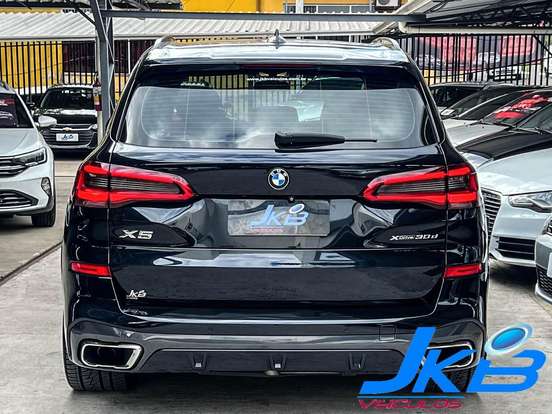 BMW-X5-2019