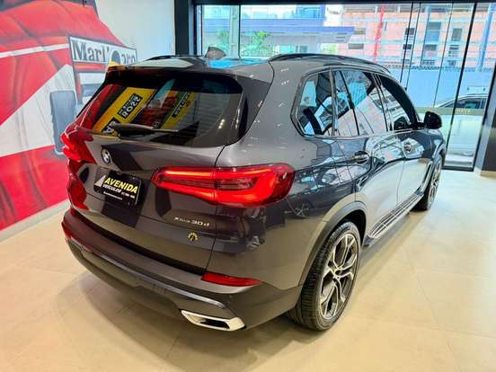 BMW-X5-3.0 4X4 30D I6 TURBO DIESEL 4P AUTOMÁTICO BMW-X5-2019
