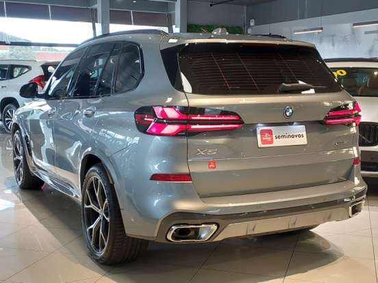 BMW-X5-3.0 I6 TURBO HÍBRIDO XDRIVE50E M SPORT AUTOMÁTICO BMW-X5-2025