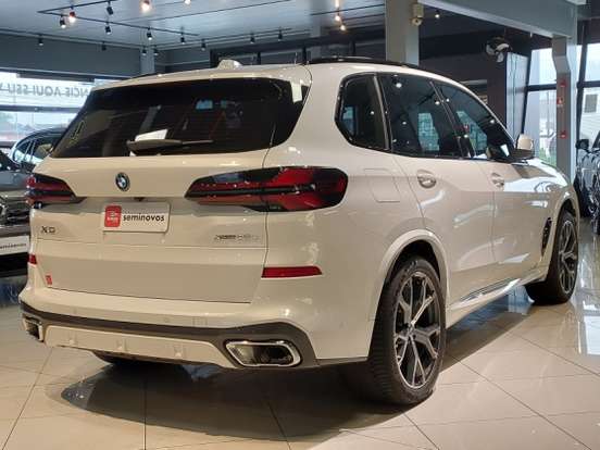 BMW-X5-2025