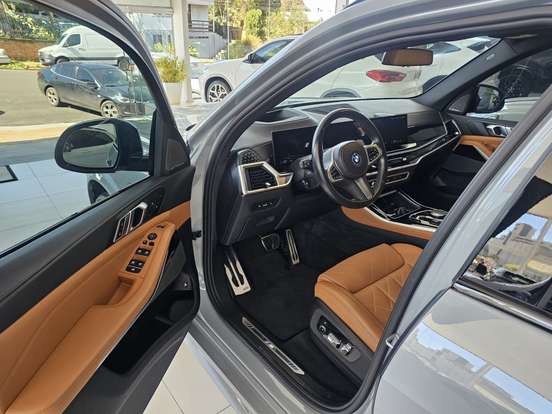 BMW-X5-2023