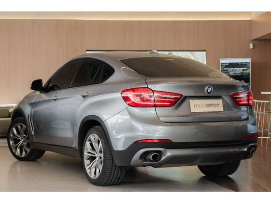 BMW-X6-2016