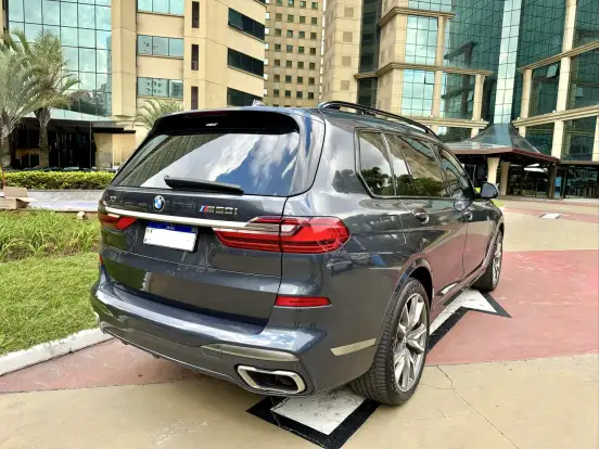 BMW-X7-4.4 V8 GASOLINA M50i STEPTRONIC BMW-X7-2020
