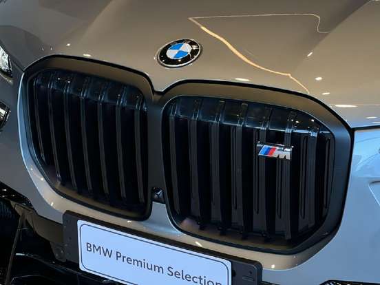 BMW-X7-4.4 V8 GASOLINA M60i STEPTRONIC BMW-X7-2024