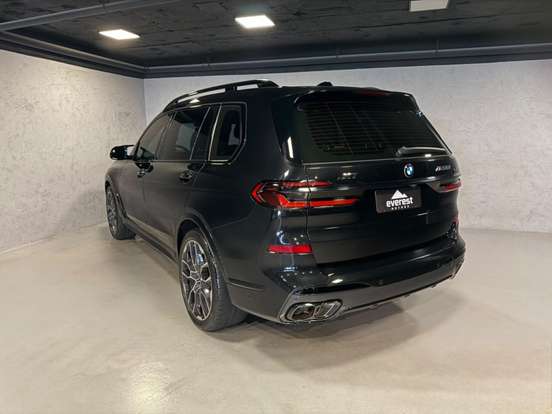 BMW-X7-4.4 V8 GASOLINA M60i STEPTRONIC BMW-X7-2024