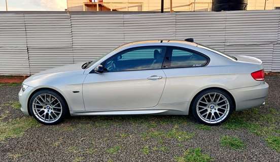 BMW-325Ci-2007
