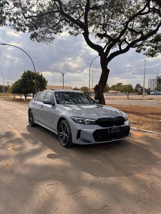 BMW 330e 2.0 16V TURBO HÍBRIDO M SPORT AUTOMÁTICO
