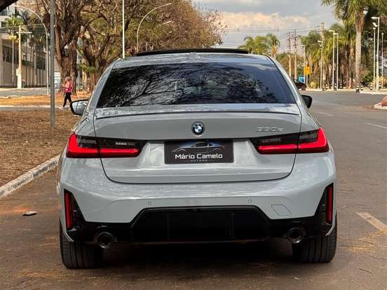 BMW-330e-2.0 16V TURBO HÍBRIDO M SPORT AUTOMÁTICO BMW-330e-2024