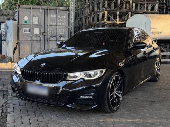 BMW 330i 2.0 16V TURBO GASOLINA M SPORT AUTOMÁTICO
