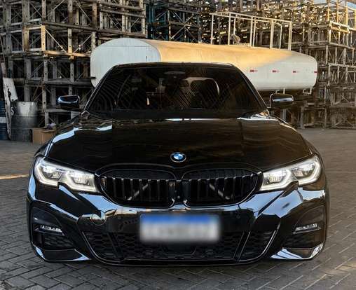 BMW-330i-2019