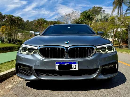 BMW-540i-2018