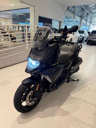 BMW-C 400 X-2023