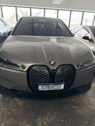 BMW-iX-2024
