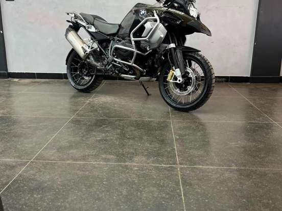 BMW-R 1250 GS ADVENTURE PREMIUM + EXCLUSIVE BMW-R 1250 GS ADVENTURE PREMIUM + EXCLUSIVE-2020