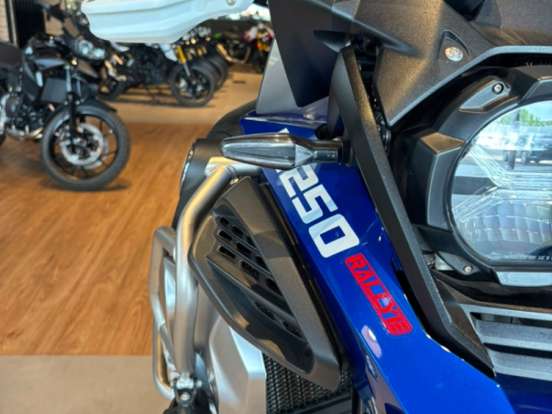 BMW-R 1250 GS ADVENTURE BMW-R 1250 GS ADVENTURE-2024