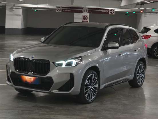 BMW-X1-2.0 16V TURBO GASOLINA SDRIVE20I M SPORT STEPTRONIC BMW-X1-2023