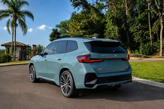 BMW-X1-2023