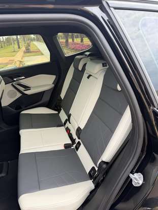 BMW-X1-2025
