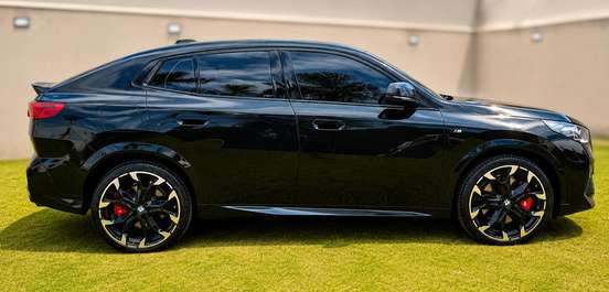 BMW-X2-2.0 TURBO GASOLINA XDRIVE M35i STEPTRONIC BMW-X2-2024