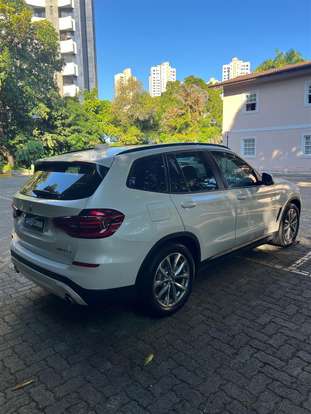 BMW-X3-2021