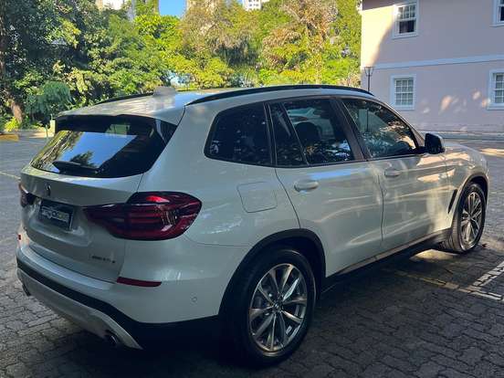 BMW-X3-2.0 16V HÍBRIDO XDRIVE30E STEPTRONIC BMW-X3-2021