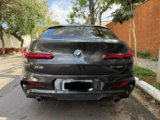 BMW-X4-2019