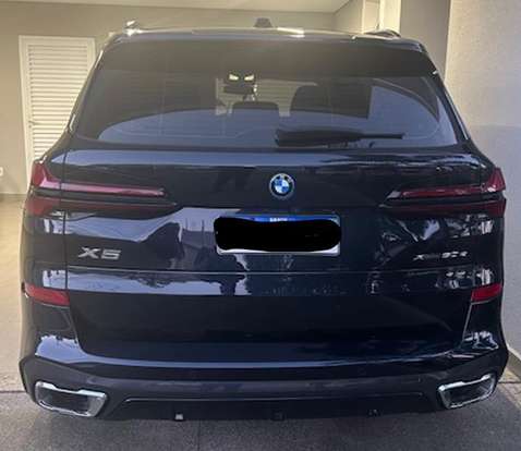 BMW-X5-2024