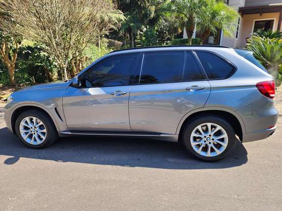 BMW-X5-4.4 V8 TURBO GASOLINA XDRIVE50I SECURITY AUTOMÁTICO BMW-X5-2015