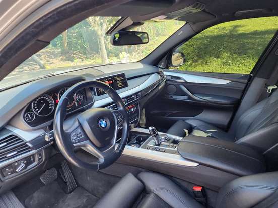 BMW-X5-2015