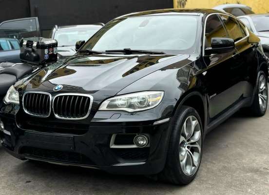 BMW-X6-2013