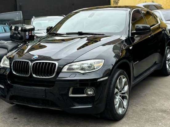 BMW-X6-3.0 35I 4X4 COUPÉ 6 CILINDROS 24V GASOLINA 4P AUTOMÁTICO BMW-X6-2013