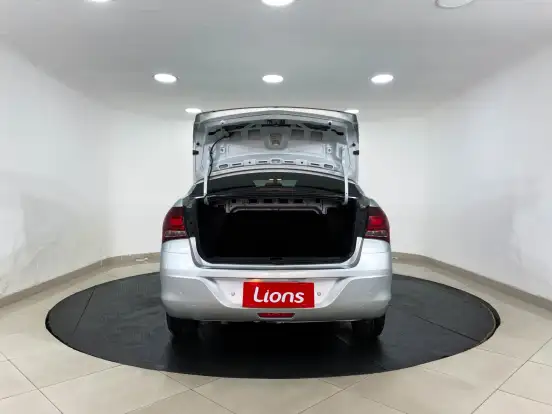 CHEVROLET-COBALT-2018