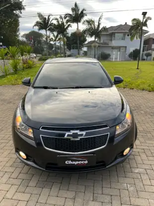 CHEVROLET-CRUZE-2013
